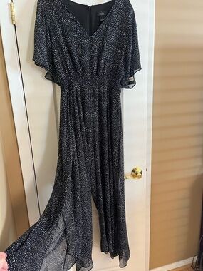 MSK Black with White Speckle V-Neck Maxi Dress